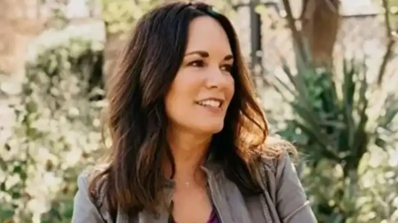 Beth Shuey Net Worth